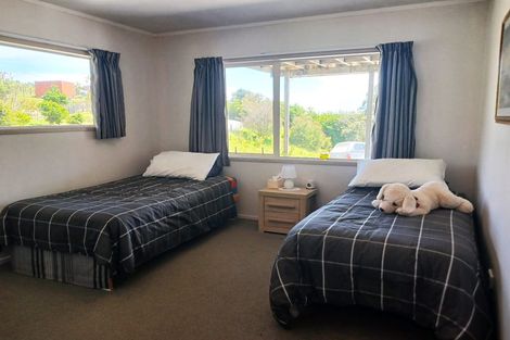 Photo of property in 11 Ocean View Road, Cable Bay, 0420