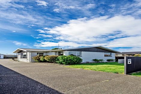 Photo of property in 55 Cunningham Street, Grasmere, Invercargill, 9810