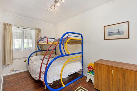 Photo of property in 8 Main Road, Raglan, 3225