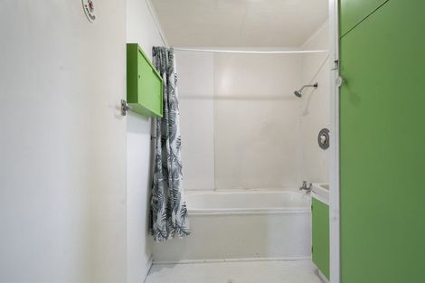 Photo of property in 68 Nash Parade, Foxton Beach, Foxton, 4815