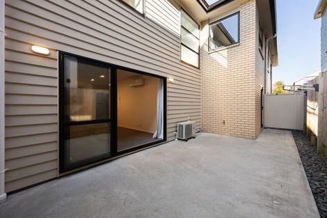 Photo of property in 2/3 Manning Street, Hamilton Central, Hamilton, 3204