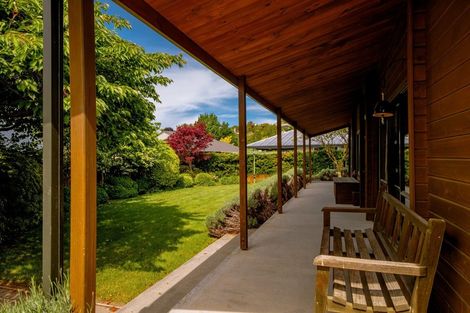 Photo of property in 21 Meadowstone Drive, Wanaka, 9305