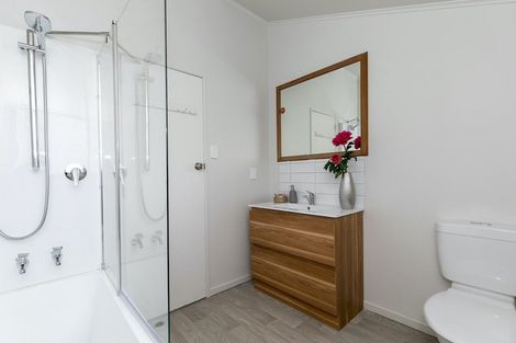 Photo of property in 49 Mitcham Avenue, Forest Lake, Hamilton, 3200