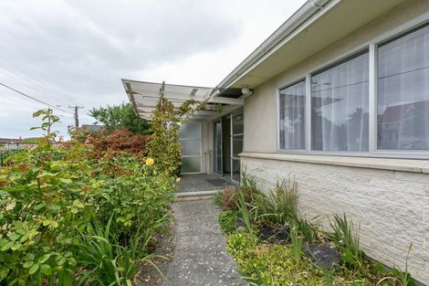 Photo of property in 52a Puketapu Road, Taradale, Napier, 4112