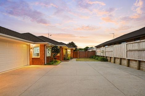 Photo of property in 115 Barrington Drive, Huntington, Hamilton, 3210
