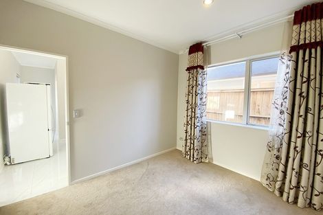 Photo of property in 52 Hughs Way, Flat Bush, Auckland, 2019