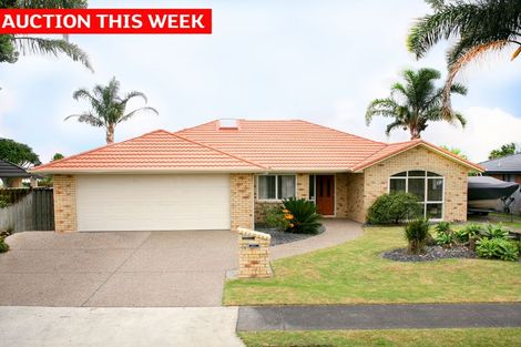 Photo of property in 14 Moss Crescent, Takanini, 2112