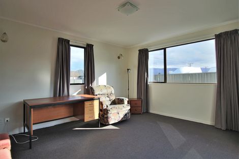 Photo of property in 2b Spencer Street, Alexandra, 9320