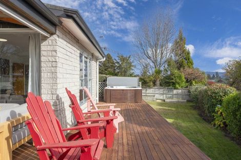 Photo of property in 23 Kereru Street, Two Mile Bay, Taupo, 3330