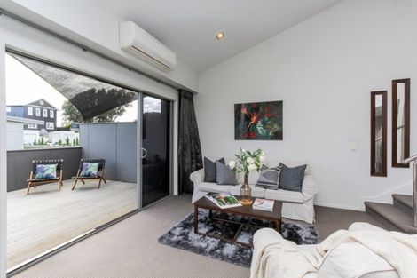 Photo of property in 2/2 Buller Street, New Plymouth, 4310