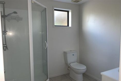 Photo of property in 23 James Paige Lane, Riverhead, Albany, 0793