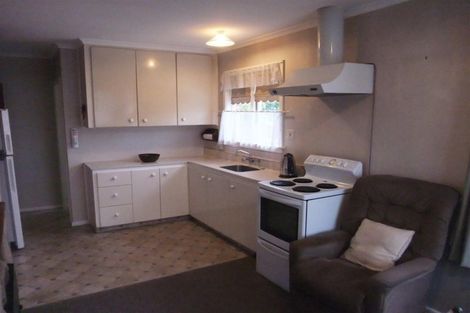Photo of property in 12 Kyeburn Place, Avonhead, Christchurch, 8042