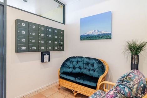 Photo of property in 3/6p Queen Street, Palmerston North, 4410