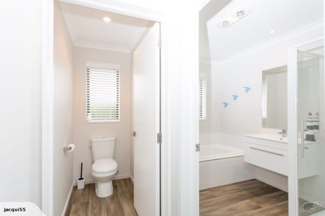 Photo of property in 10 Greenstone Street, Rolleston, 7614