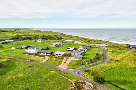 Photo of property in 23 Waipipi Road, Waverley, 4591