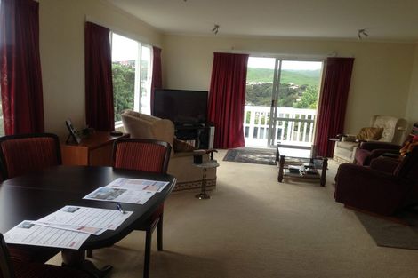 Photo of property in 6 Walker Avenue, Paremata, Porirua, 5026