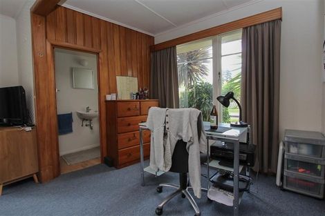 Photo of property in 1 Inverness Avenue, Hamilton East, Hamilton, 3216