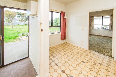 Photo of property in 93 Puriri Street, Hawera, 4610