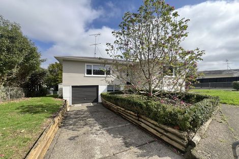 Photo of property in 13 Hellyers Street, Birkdale, Auckland, 0626