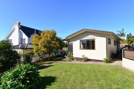 Photo of property in 11 Melva Street, Dinsdale, Hamilton, 3204