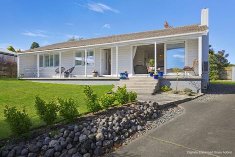 Photo of property in 6 Battersea Place, Richmond Heights, Taupo, 3330
