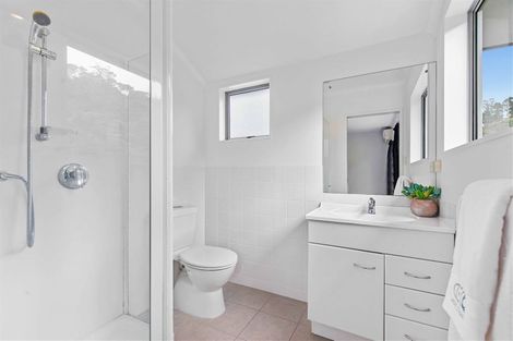 Photo of property in 133a Glendhu Road, Bayview, Auckland, 0629