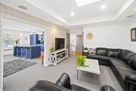 Photo of property in 10 Dryden Avenue, Rolleston, 7614