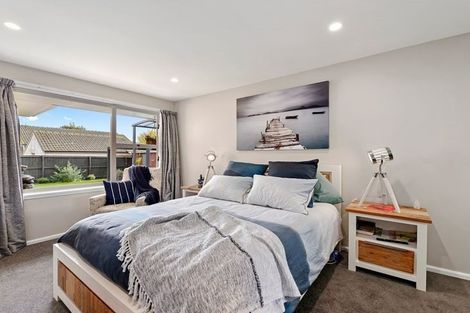 Photo of property in 43 Glenharrow Avenue, Avonhead, Christchurch, 8042