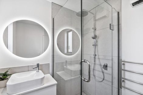 Photo of property in 1/146 Blenheim Road, Riccarton, Christchurch, 8041