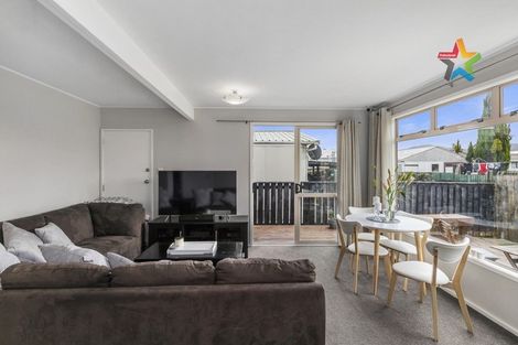 Photo of property in 2/30 Awamutu Grove, Waiwhetu, Lower Hutt, 5010