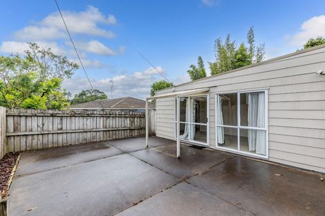 Photo of property in 24 Helena Street, Massey, Auckland, 0614