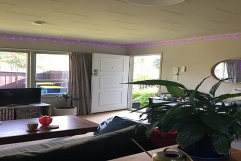 Photo of property in 34 Butterworth Drive, Glendene, Auckland, 0602
