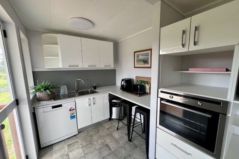 Photo of property in 35 Hawkes Access Road, Waitoki, Silverdale, 0994