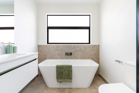 Photo of property in 120 Canon Street, Edgeware, Christchurch, 8013