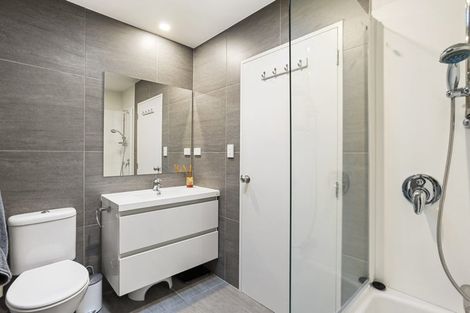 Photo of property in 122 Joseph Street, Flat Bush, Auckland, 2019