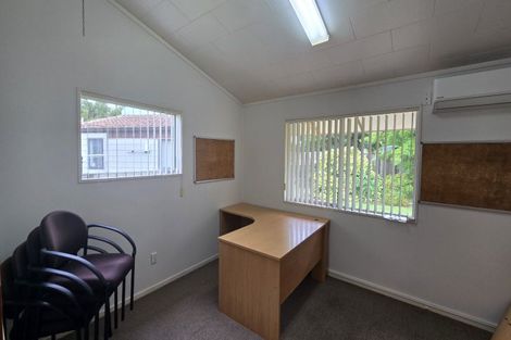 Photo of property in 43 Welcome Bay Road, Welcome Bay, Tauranga, 3112