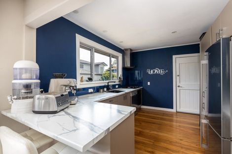 Photo of property in 266 Coronation Avenue, Welbourn, New Plymouth, 4310