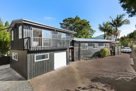 Photo of property in 107 Konini Road, Titirangi, Auckland, 0604