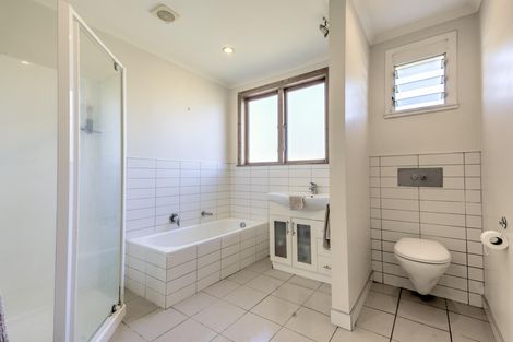 Photo of property in 11 Morrison Crescent, Glenview, Hamilton, 3206