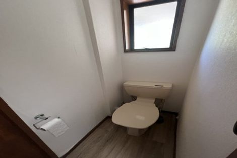 Photo of property in 262 Riccarton Road, Upper Riccarton, Christchurch, 8041
