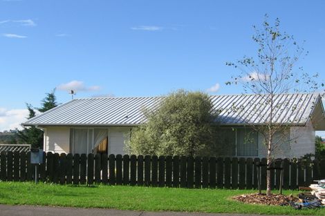 Photo of property in 1/221 Glengarry Road, Glen Eden, Auckland, 0602