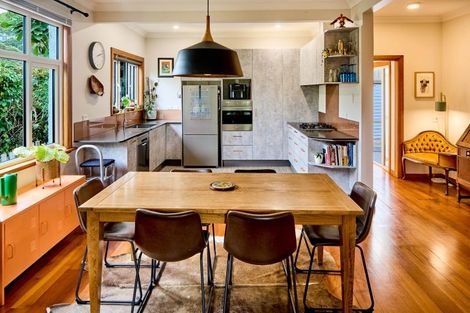 Photo of property in 13 Williams Grove, Melling, Lower Hutt, 5010