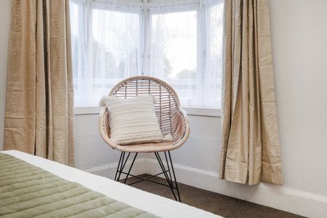 Photo of property in 194 Ferguson Street, West End, Palmerston North, 4412