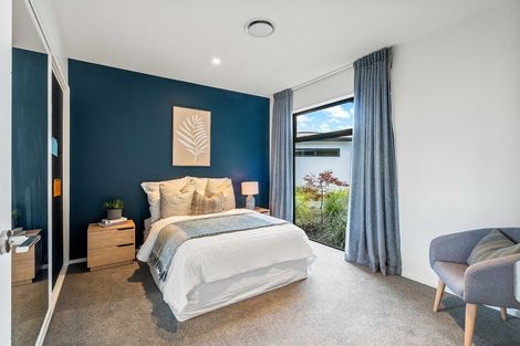 Photo of property in 19 Frank Ernest Crescent, Prebbleton, 7676