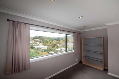 Photo of property in 20 Wantwood Grove, Churton Park, Wellington, 6037