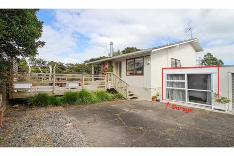 Photo of property in 2/39 Brunton Place, Glenfield, Auckland, 0629
