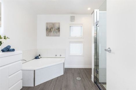 Photo of property in 19 Rostrevor Street, Hamilton Central, Hamilton, 3204