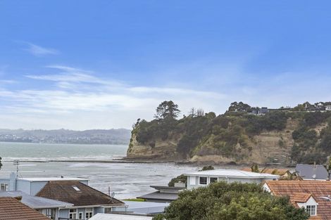 Photo of property in 21 Rogers Avenue, Eastern Beach, Auckland, 2012