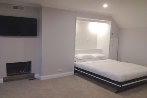 Photo of property in 29 Padnell Crescent, Paparangi, Wellington, 6037