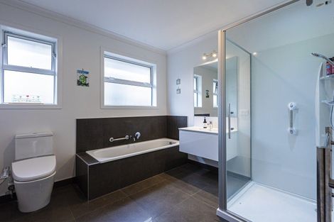 Photo of property in 22 Maru Lane, Te Kamo, Whangarei, 0112